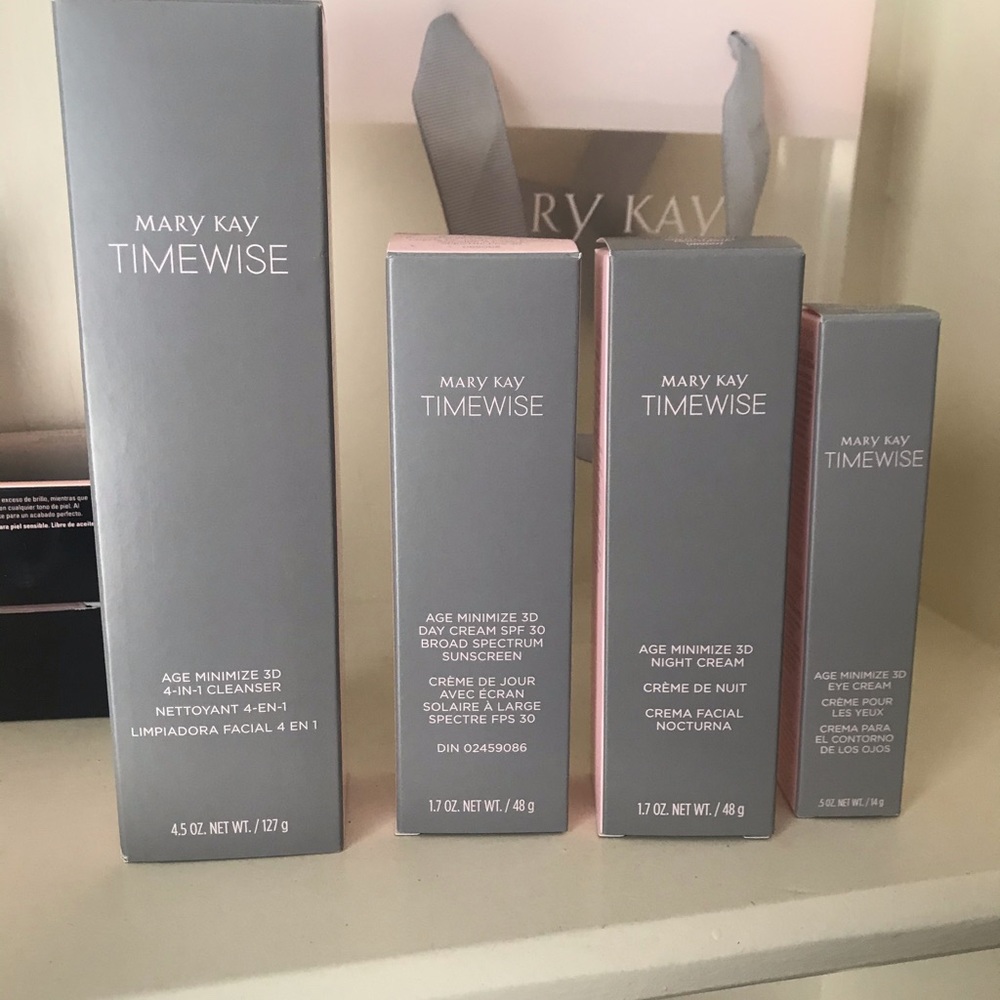 Mary Kay Timewise Set Full size  NIB